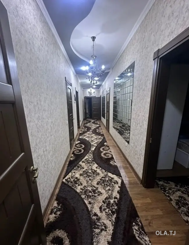 3 комнатная квартира,  этаж, 100 м²