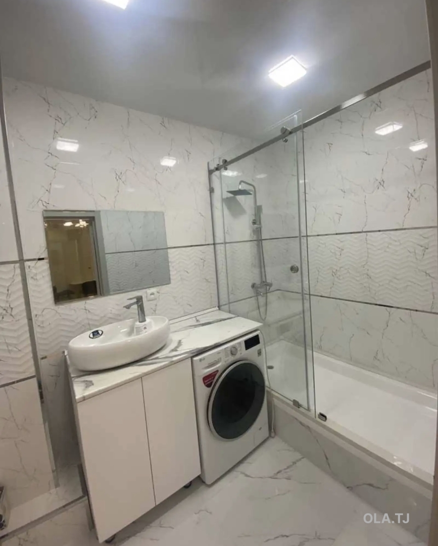 2 комнатная квартира, 9 этаж, 75 м²