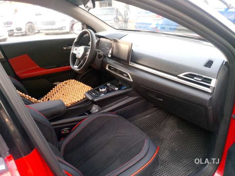 BYD E2,  2021