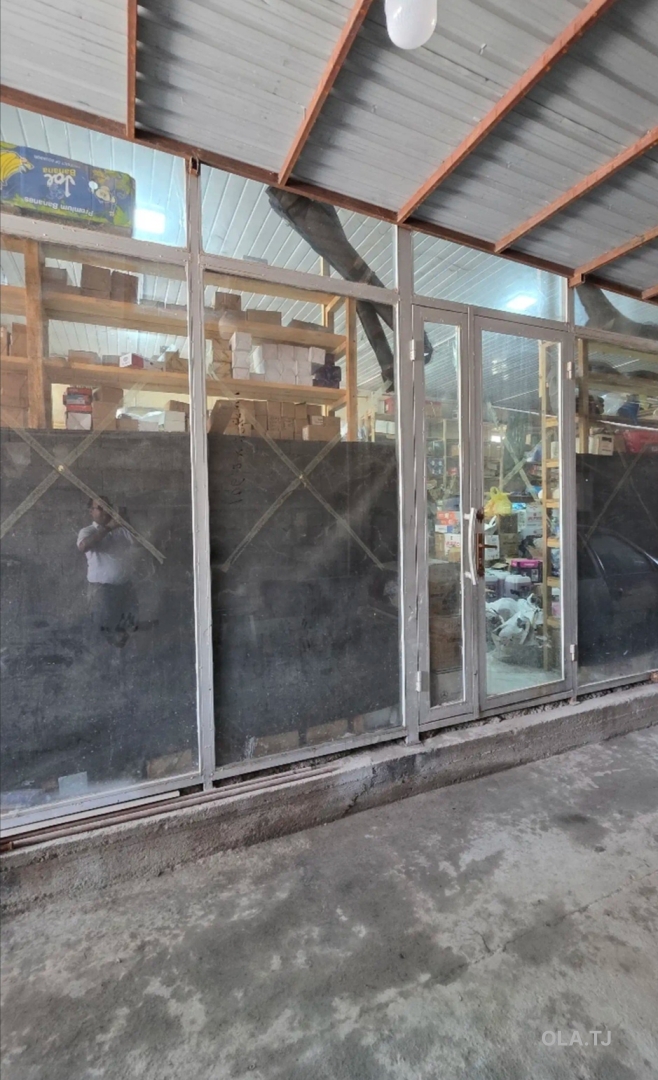 Помещение под магазин / салон, 120м², Космонавтов