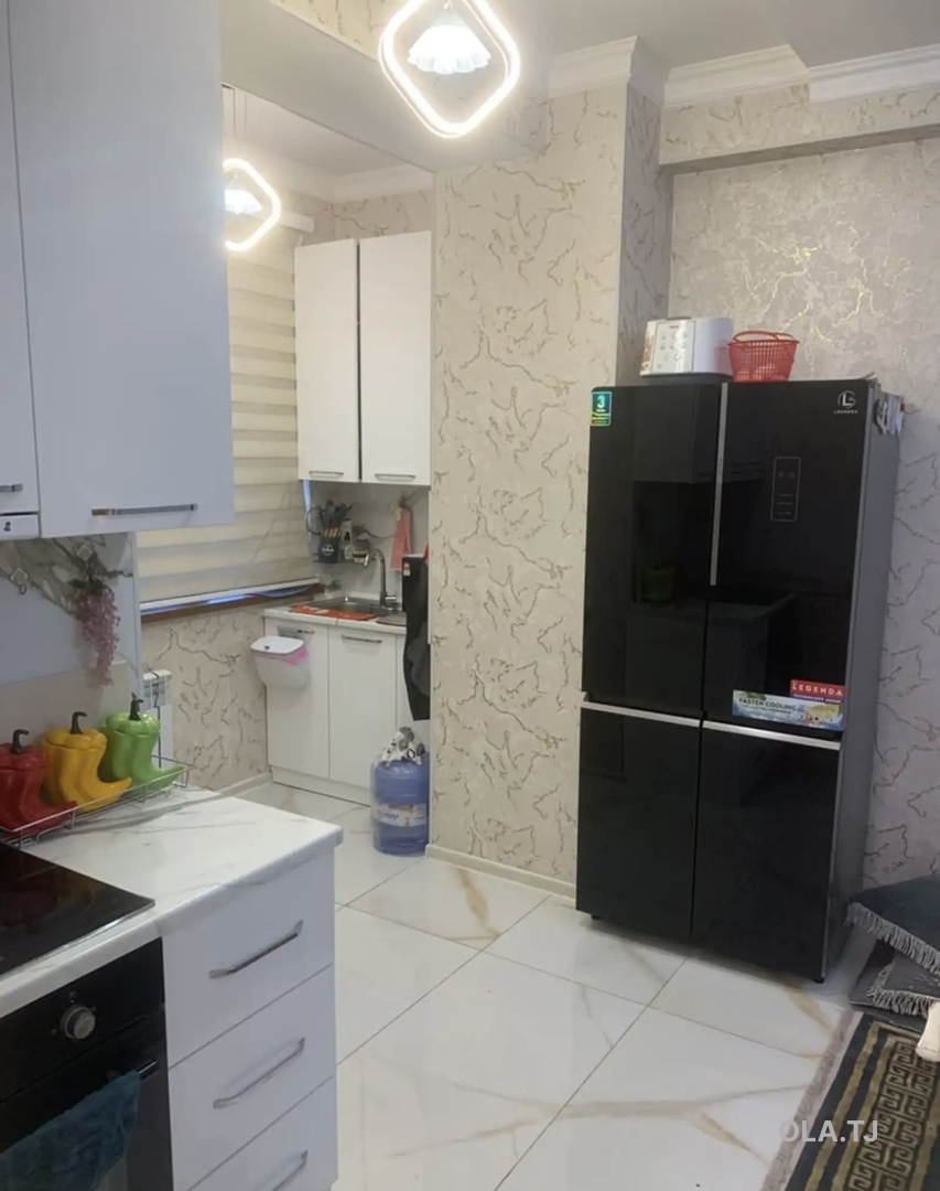 3 комнатная квартира, 6 этаж, 75 м²
