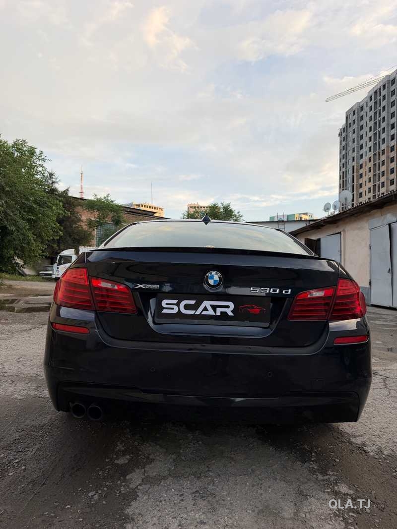 BMW 5 серия,  2015
