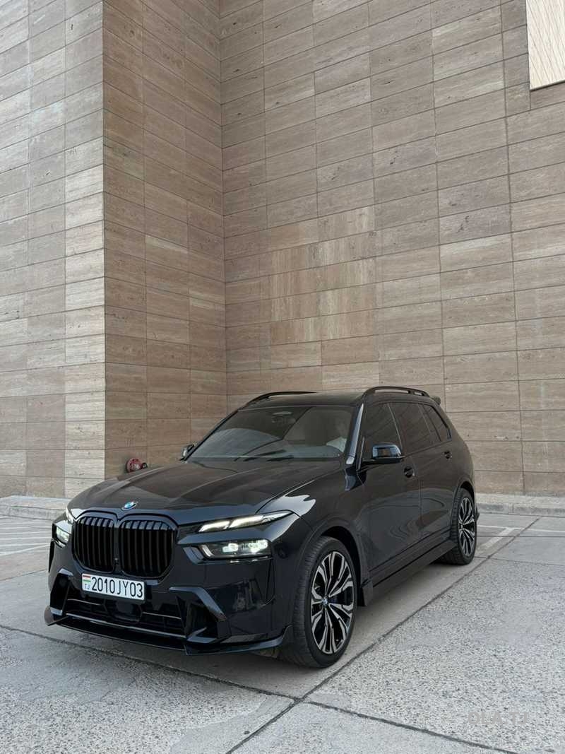 BMW X7,  2020