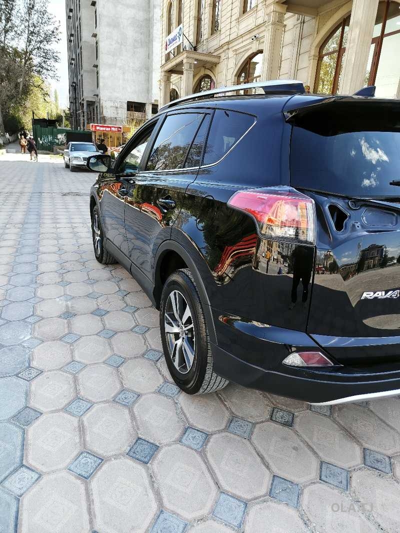 Toyota RAV4,  2017