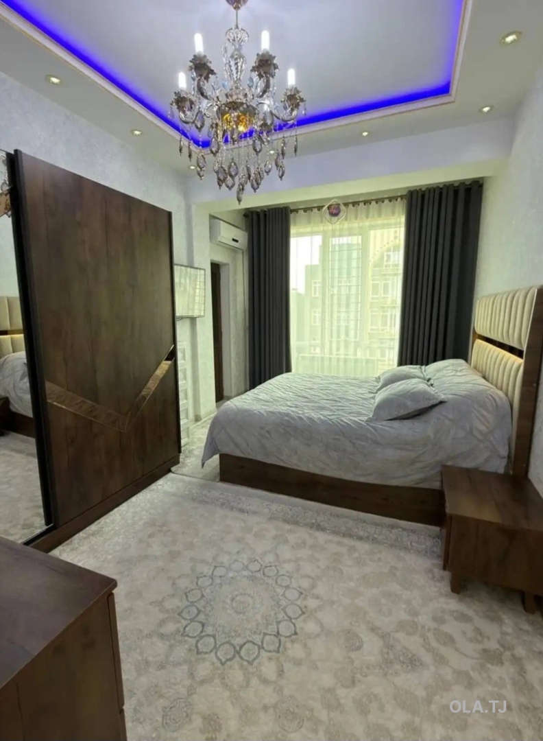 3 комнатная квартира, 14 этаж, 104 м²