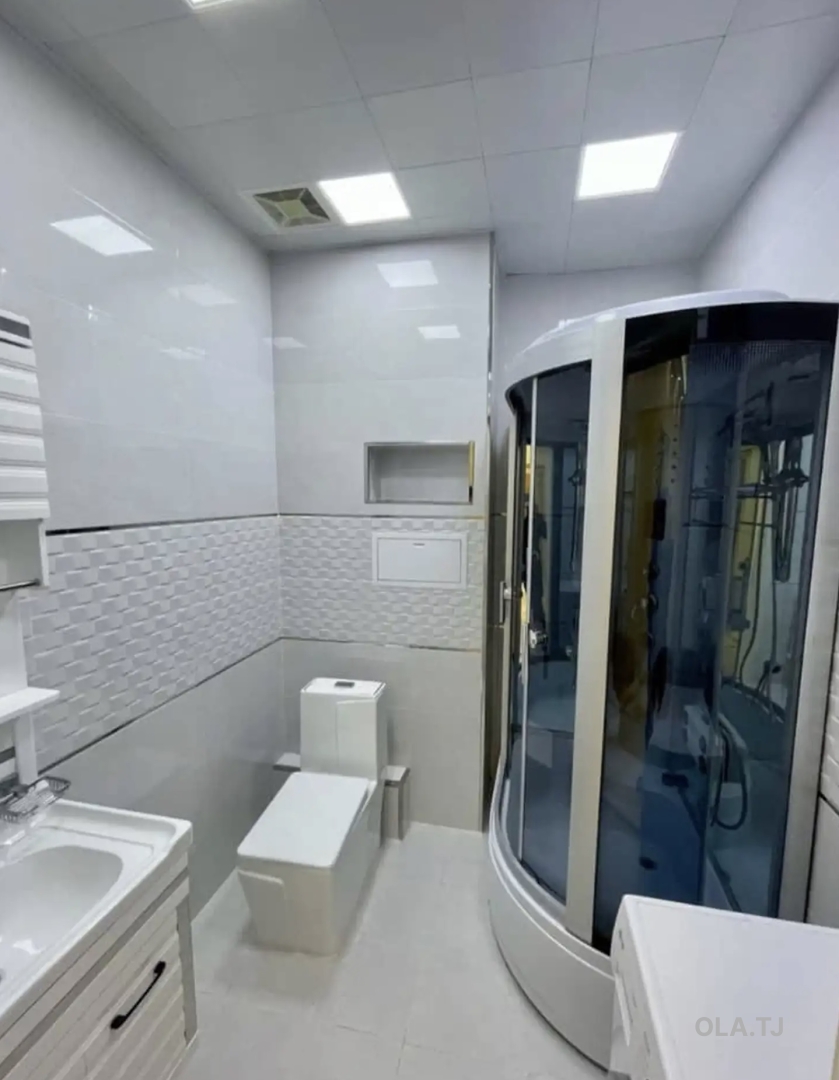 3 комнатная квартира, 5 этаж, 105 м²