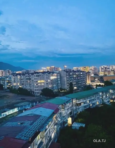 4 комнатная квартира, 8 этаж, 144 м²