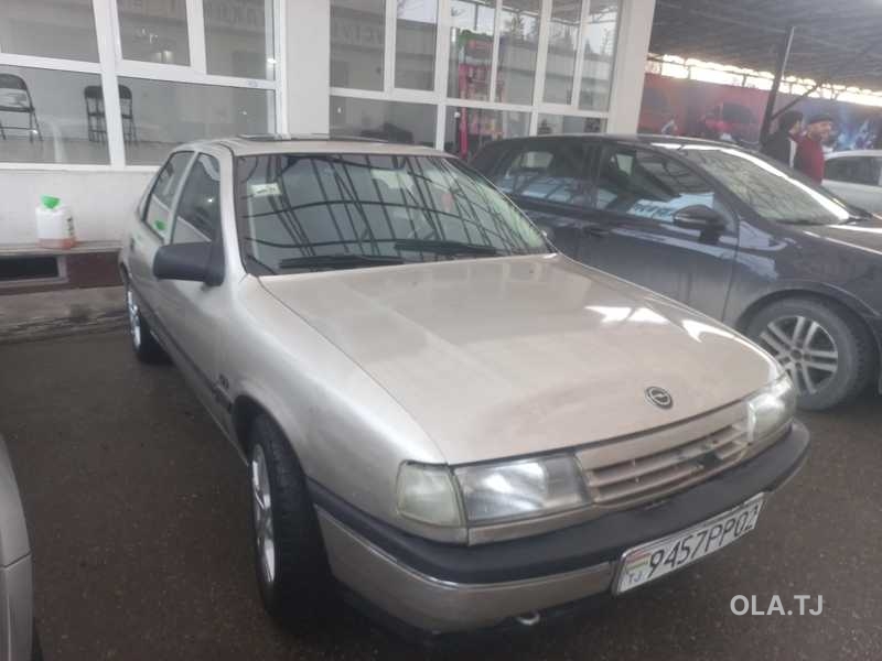 Opel Vectra A,  1993