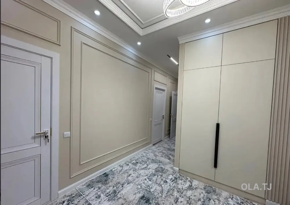 3 комнатная квартира,  этаж, 110 м²