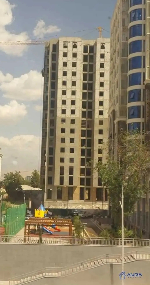 2 комнатная квартира, 8 этаж, 82 м²