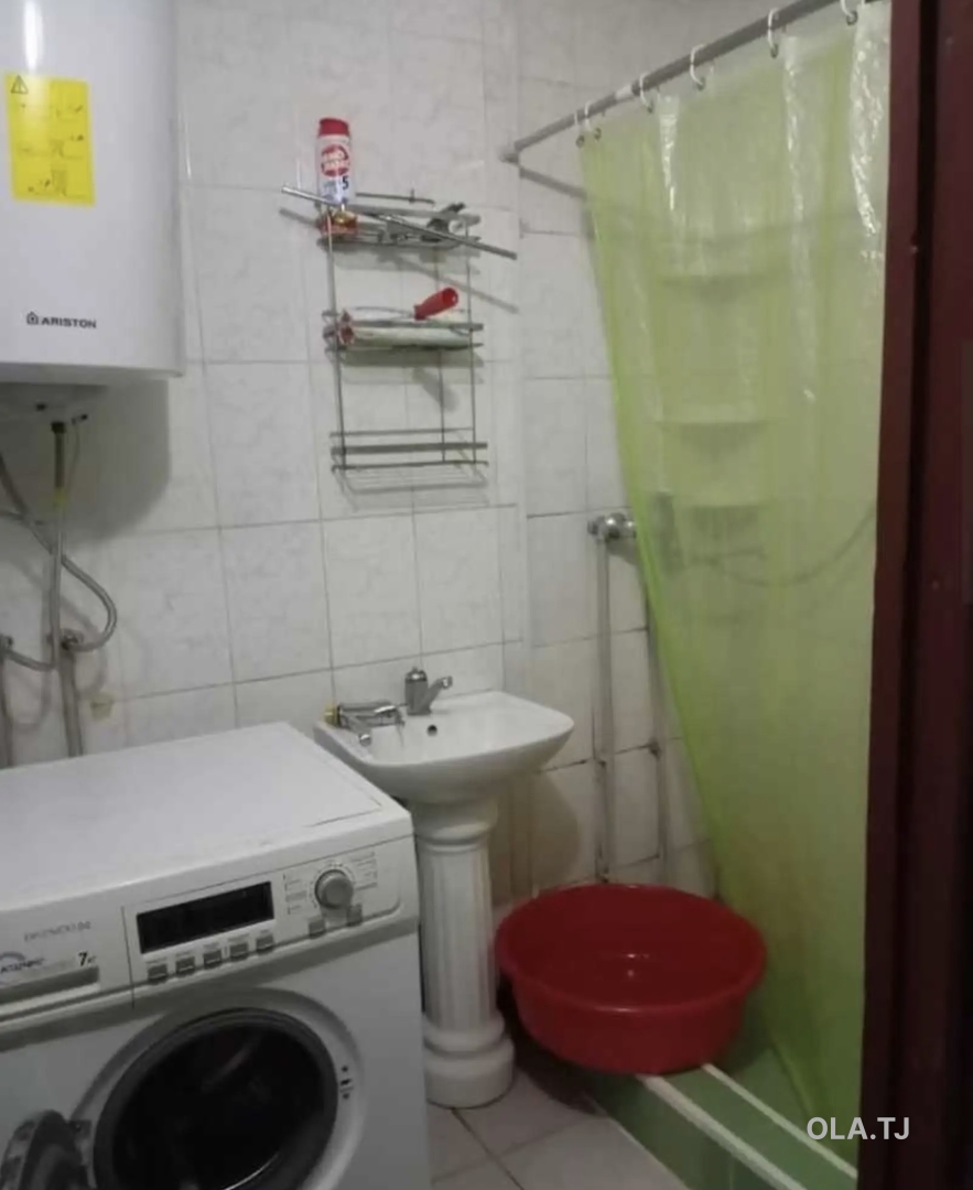 4 комнатная квартира, 4 этаж, 100 м²