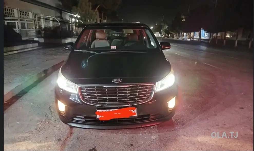Kia Carnival,  2015