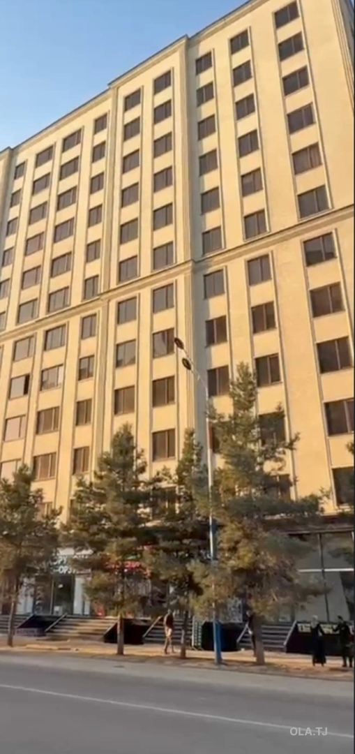 Помещение под магазин / салон, 74м², Беморхонаи маркази