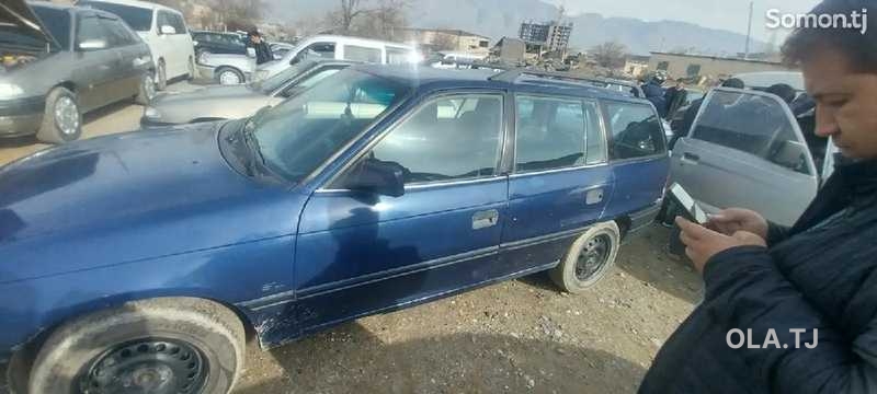 Opel Astra F,  1992