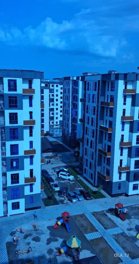 4 комнатная квартира, 1, 100 м²