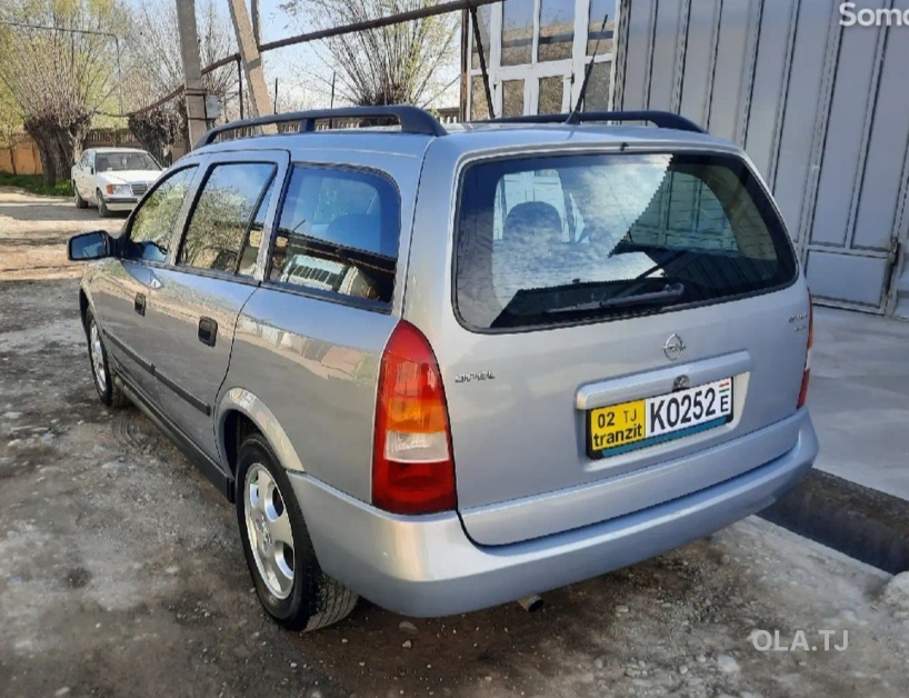 Opel Astra G,  2000