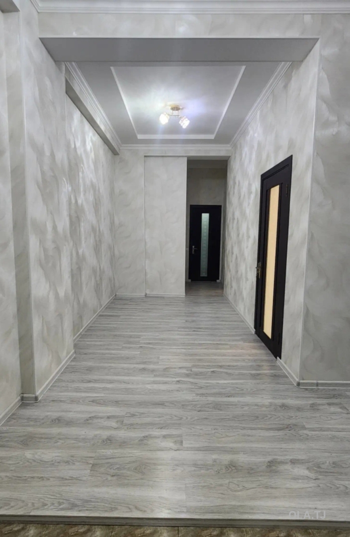 3 комнатная квартира, 4 этаж, 93 м²
