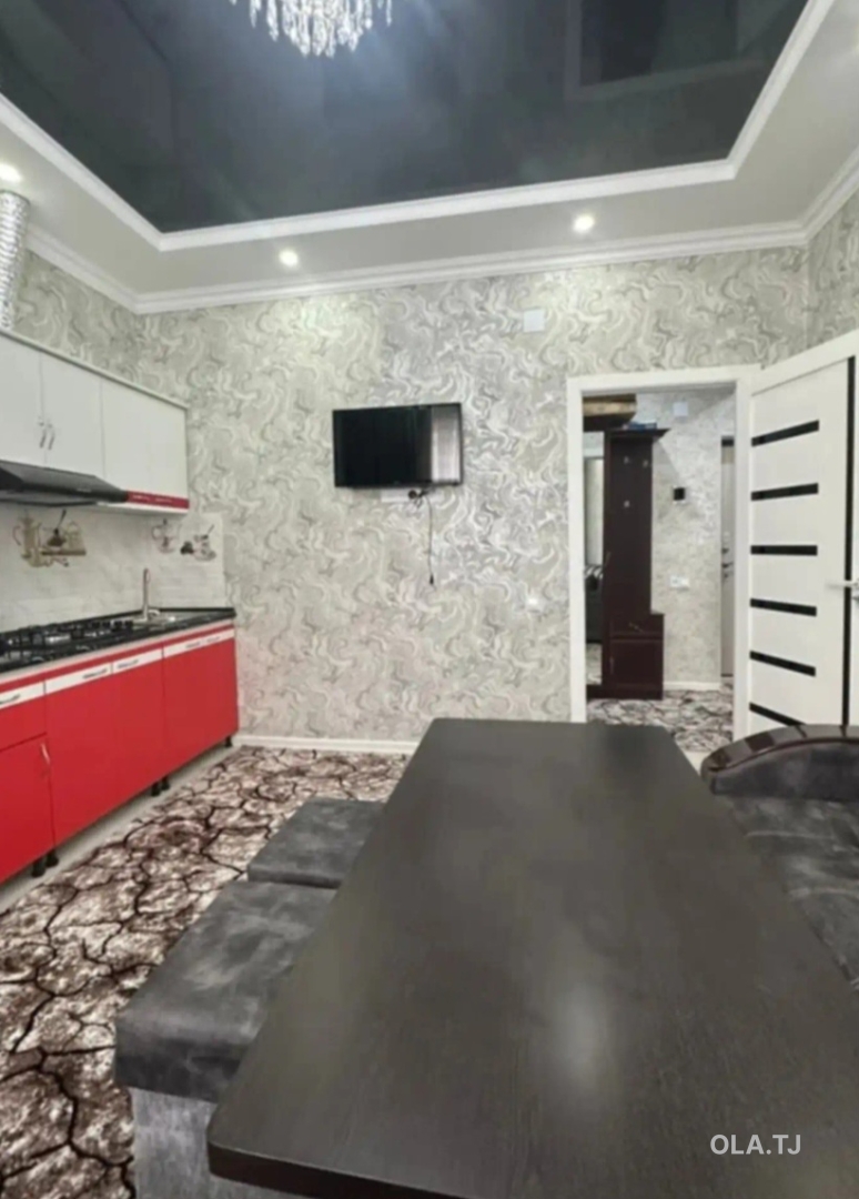 1 комнатная квартира, Цокольный этаж, 48 м²