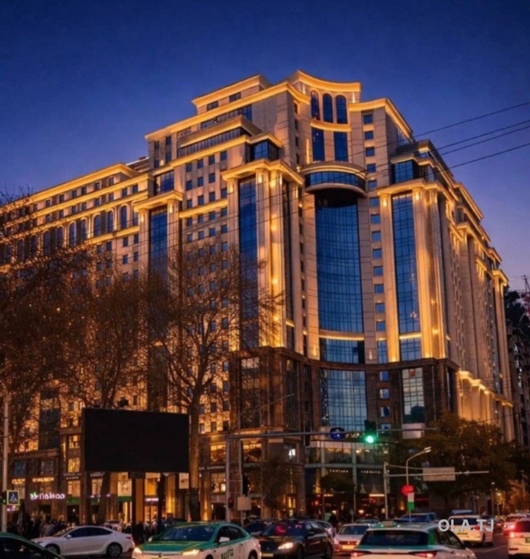 6 комнатная квартира, 18 этаж, 251 м²