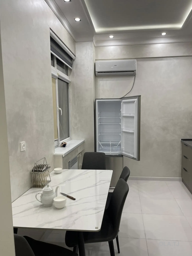 3 комнатная квартира, 5 этаж, 100 м²