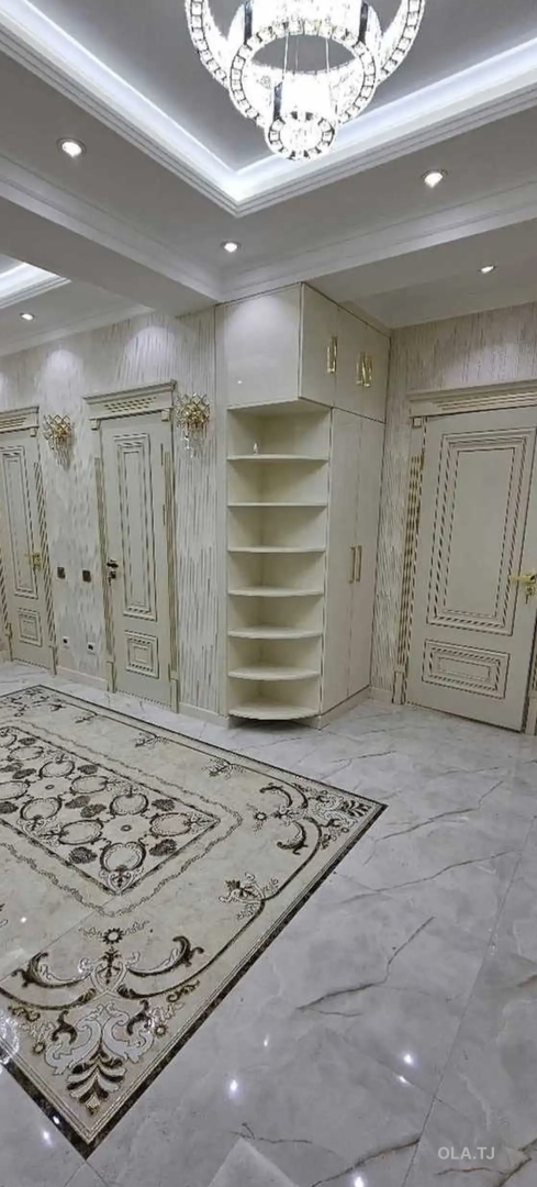 3 комнатная квартира, 8 этаж, 91 м²