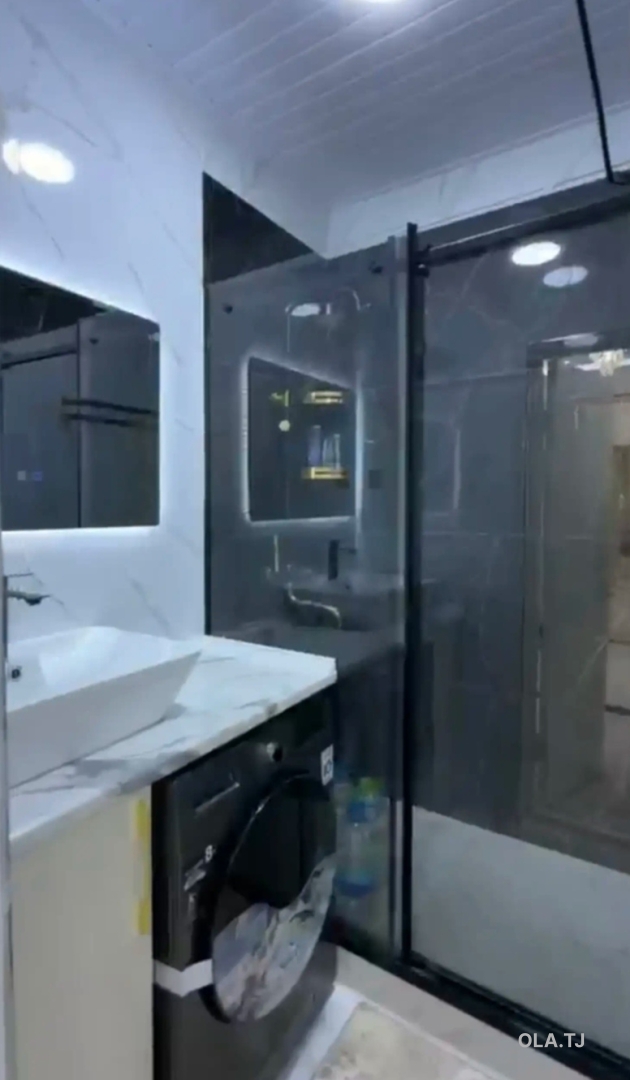 3 комнатная квартира, 8 этаж, 66 м²