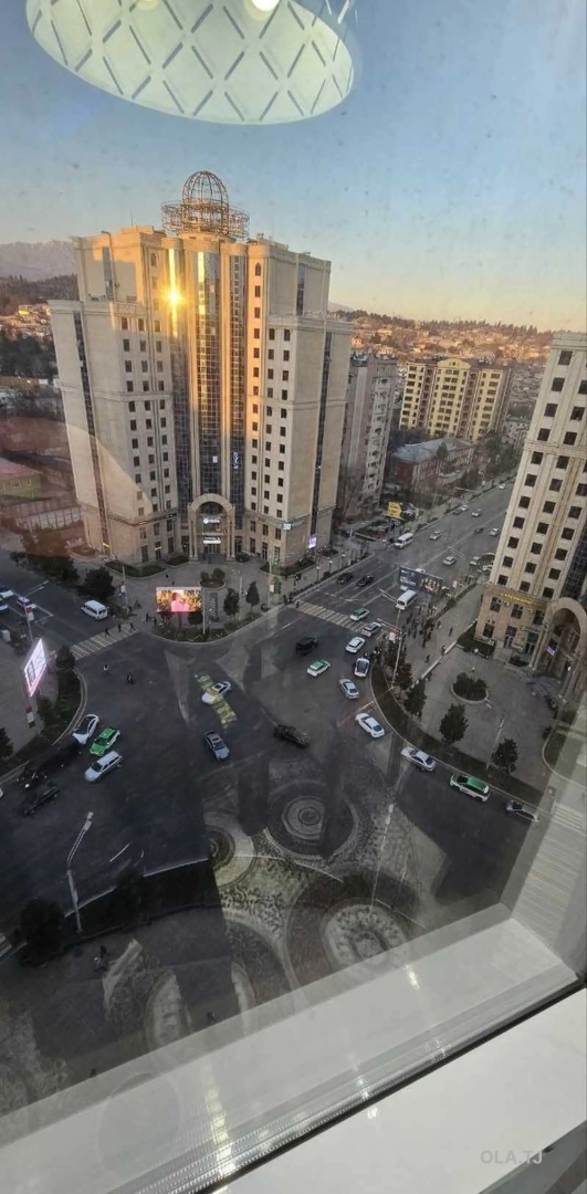 1 комнатная квартира, 13 этаж, 60 м²