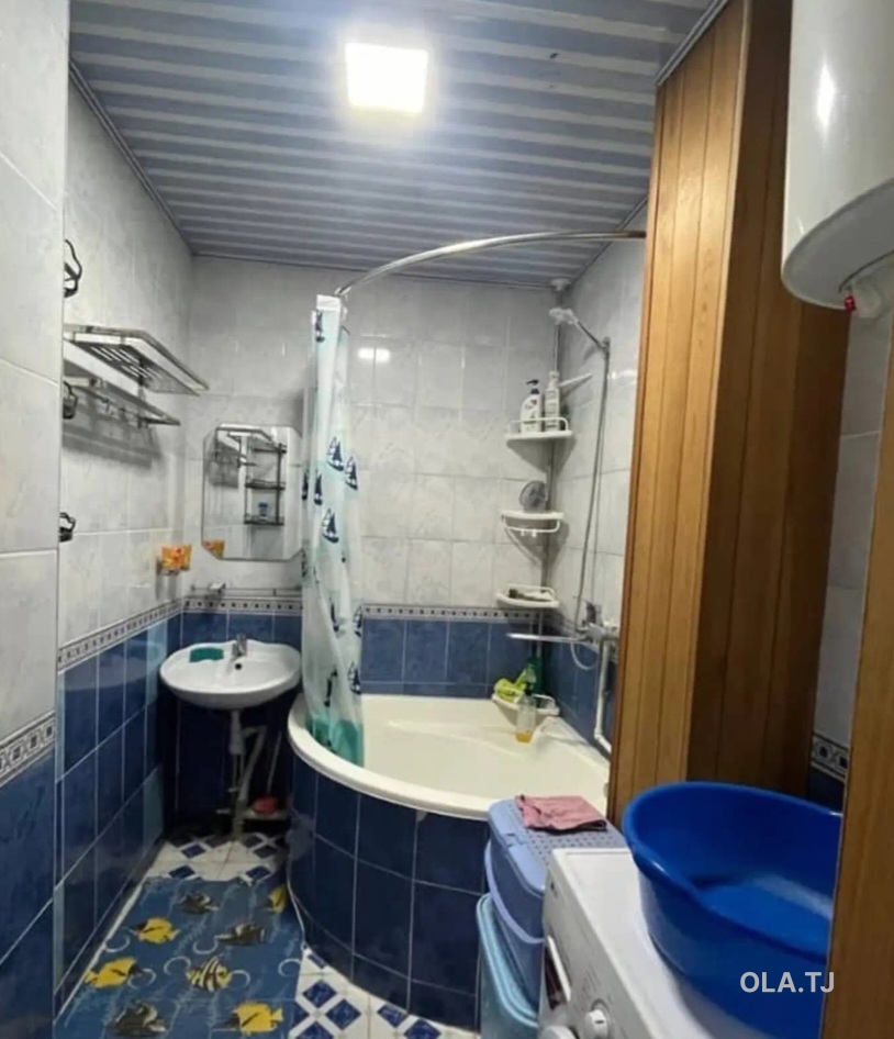 4 комнатная квартира, 1 этаж, 100 м²