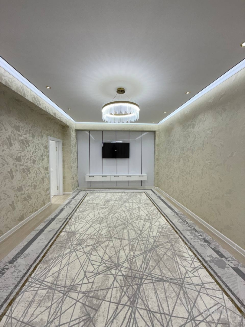 3 комнатная квартира, 7 этаж, 88 м²
