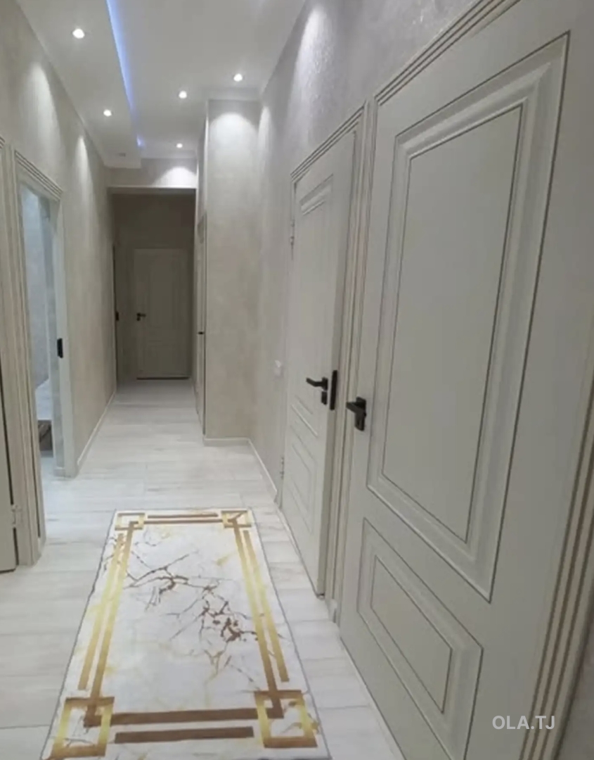 3 комнатная квартира, 14 этаж, 94 м²