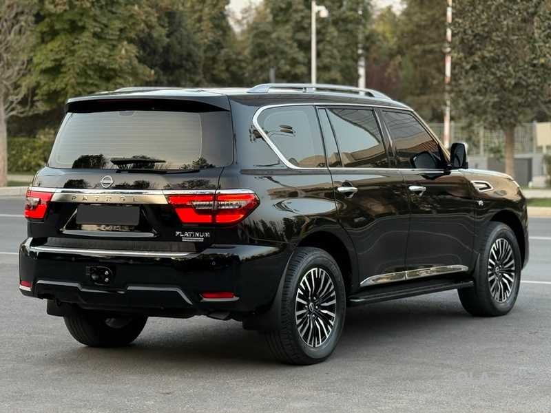 Nissan Patrol,  2023