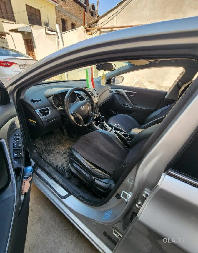 Hyundai Avante,  2014