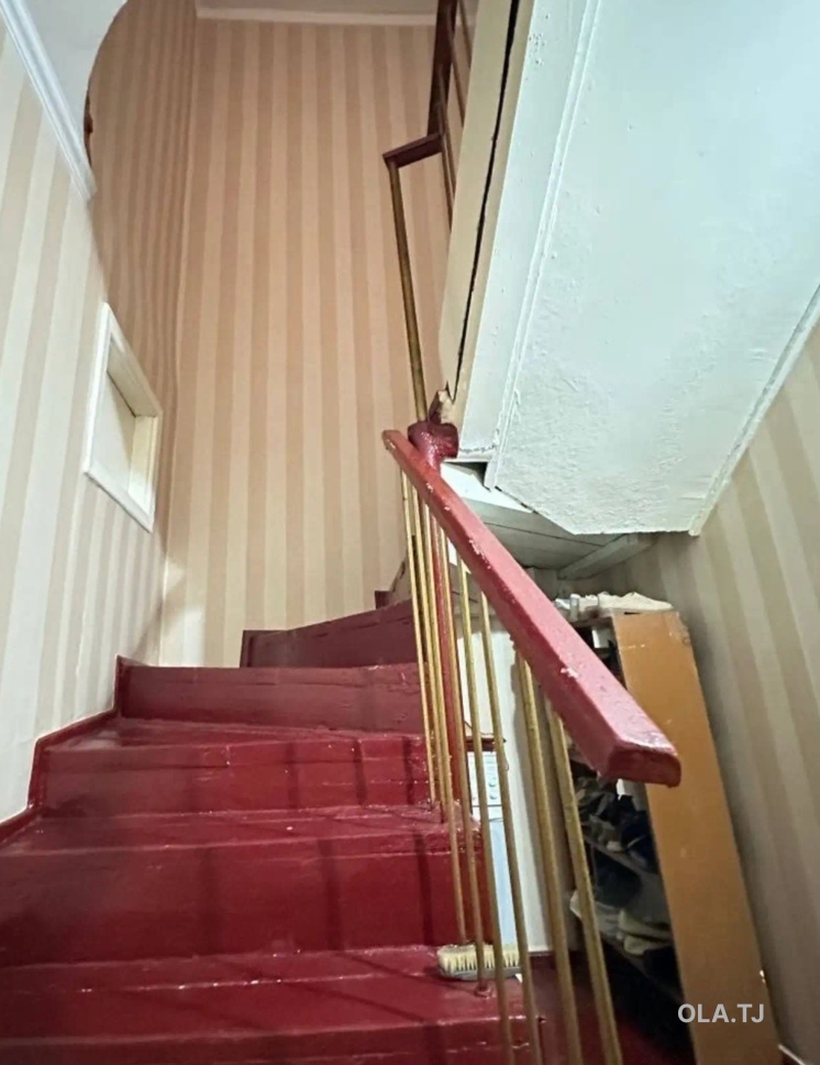 6 комнатная квартира, 4 этаж, 110 м²