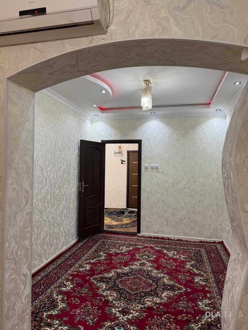 3 комнатная квартира, 2 этаж, 80 м²
