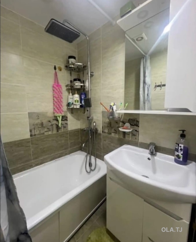 3 комнатная квартира, 4 этаж, 65 м²