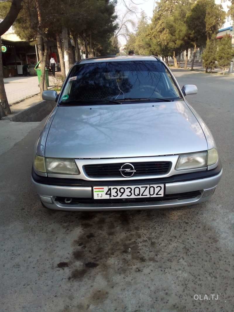Opel Astra F,  1992
