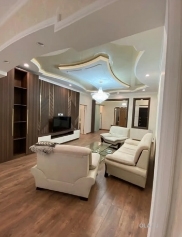 2 комнатная квартира, 7 этаж, 76 м²