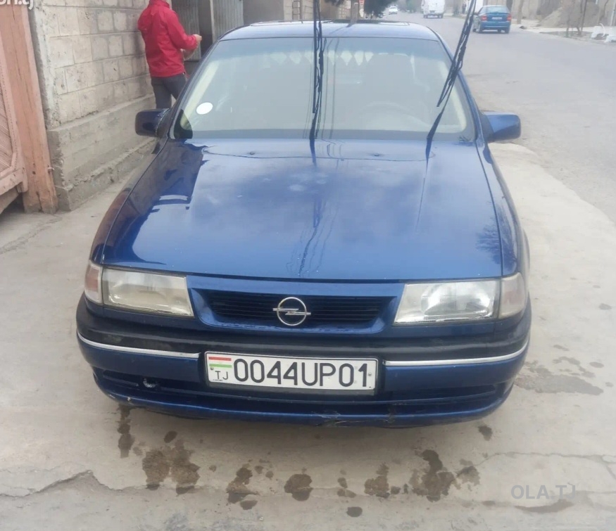 Opel Vectra A,  1993