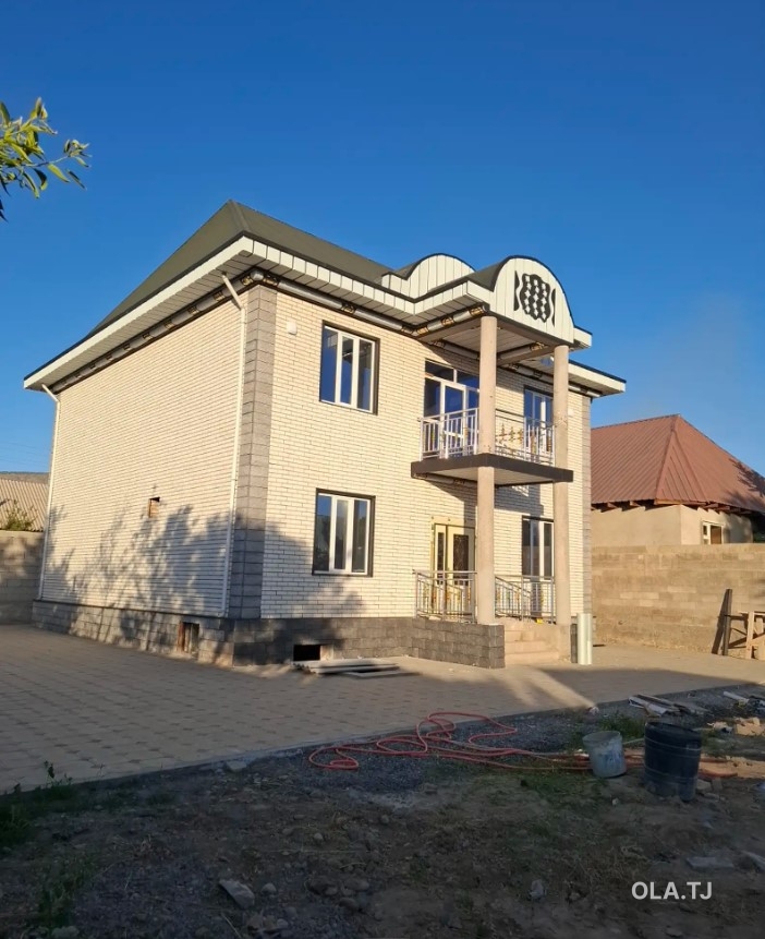 Дом (хавли), 7 комнат, 2 эт