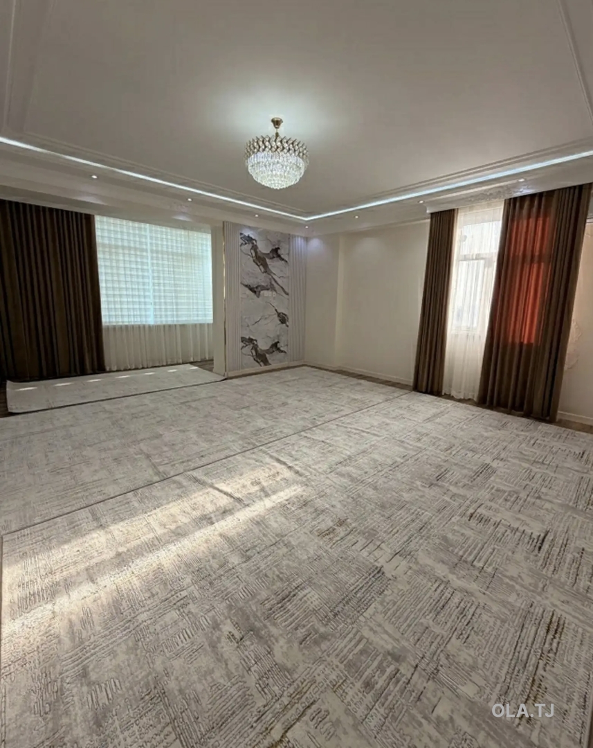 3 комнатная квартира, 12 этаж, 140 м²
