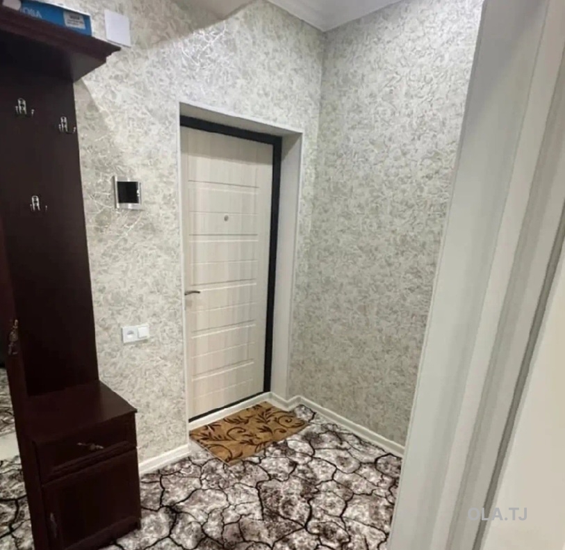 1 комнатная квартира, Цокольный этаж, 48 м²