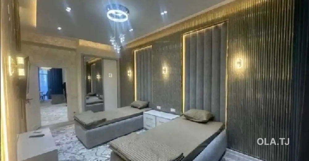 3 комнатная квартира, 3 этаж, 130 м²