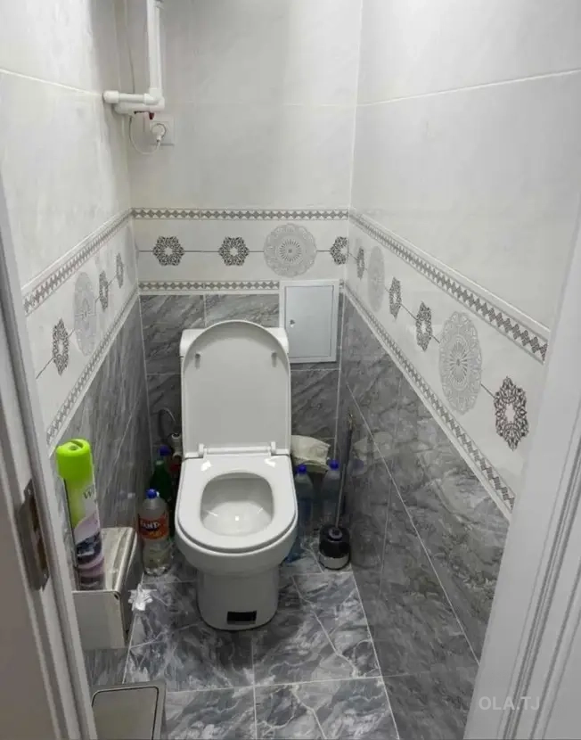 2 комнатная квартира,  этаж,