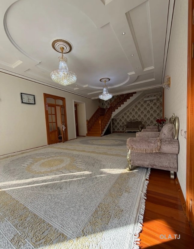 Дом (хавли), 7 комнат, 3 эт