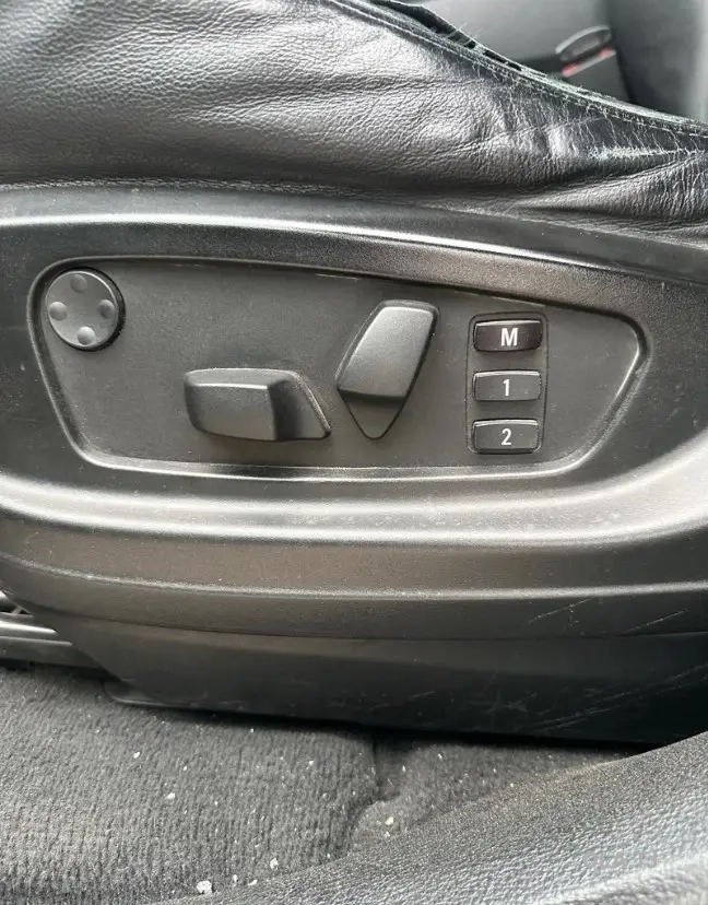 BMW X6,  2011