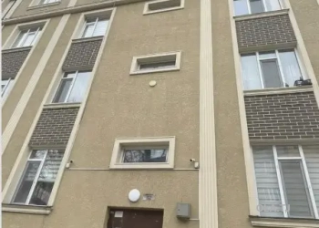 2 комнатная квартира, 2 этаж, 50 м²