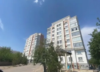 4 комнатная квартира, 8, 144 м²