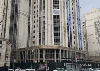 2 комнатная квартира, 16 этаж, 107 м²