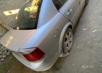 Opel Vectra C,  2004