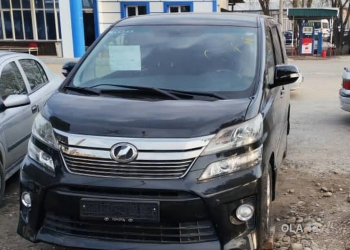 Toyota Vellfire,  2014